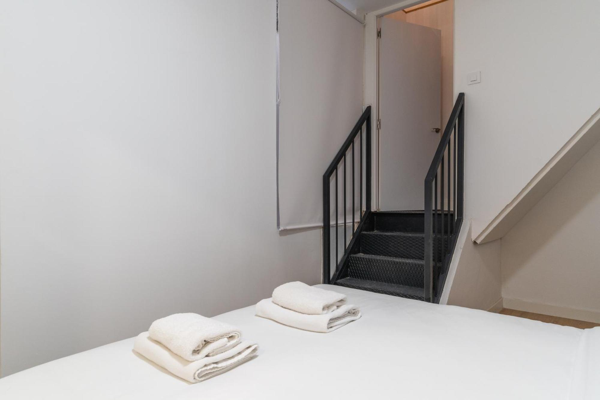 Modern Duplex-2Bedrooms 3Baths-Palacio Madri Exterior foto