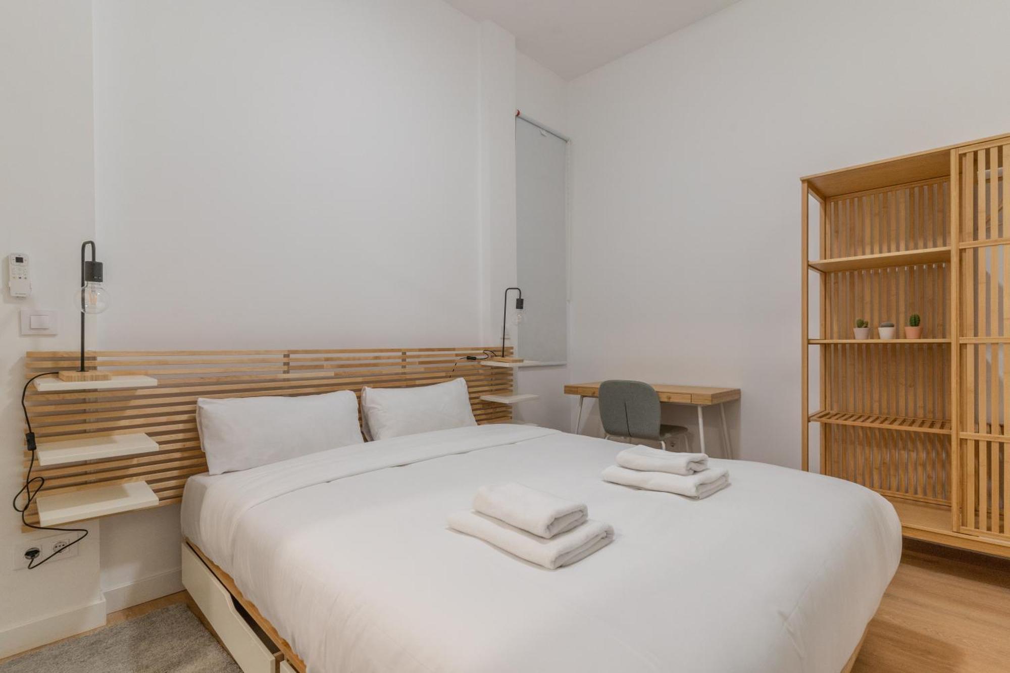 Modern Duplex-2Bedrooms 3Baths-Palacio Madri Exterior foto